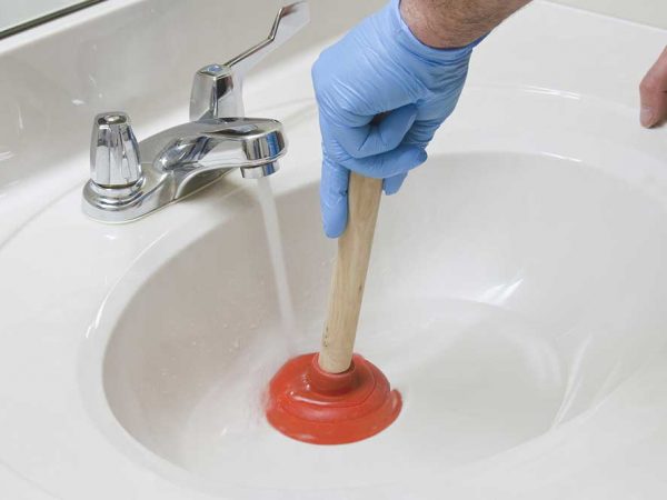 Unclogging Services | 24/7 | Brandon's Grand Plumbing Services Maywood